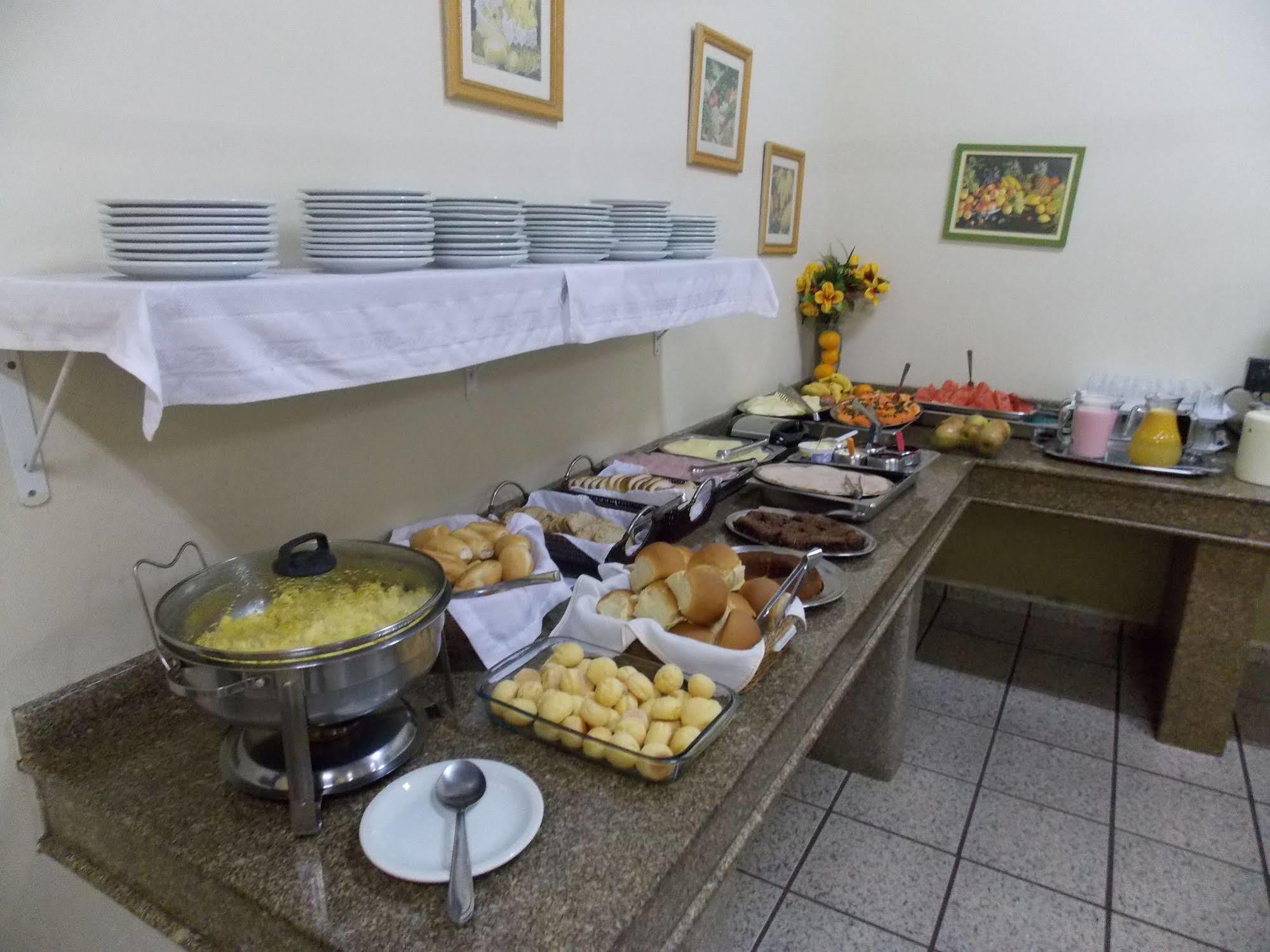 Hotel Mattes Joinville Bagian luar foto